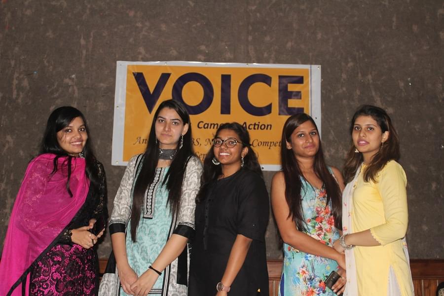 Amity Global Business School Noida Fun Recreation photo 3